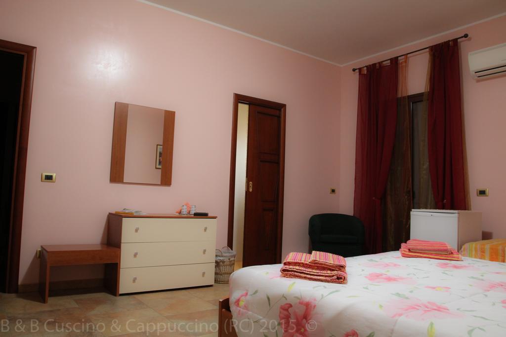 Cuscino & Cappuccino Bed and Breakfast Reggio di Calabria Værelse billede